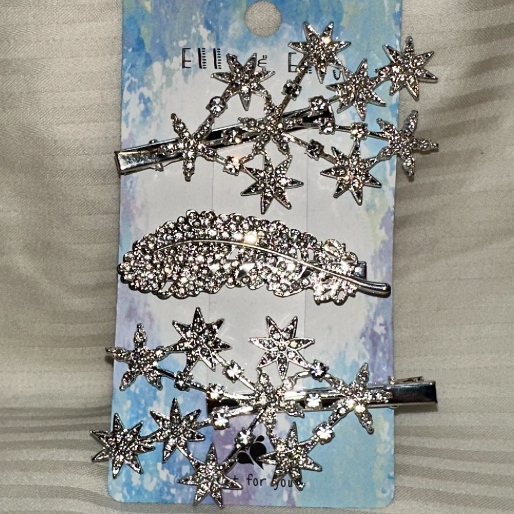 BRAND NEW IN BOX! ELLA & ELLY GORGEOUS SILVER AND CRYSTAL ALLIGATOR HAIR CLIPS.